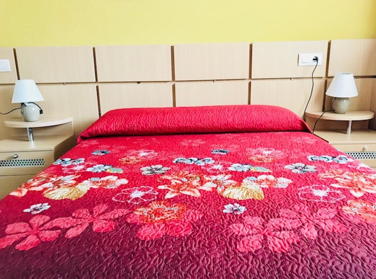 Apartamentos Boutique Valparaiso Oropesa del Mar Luaran gambar